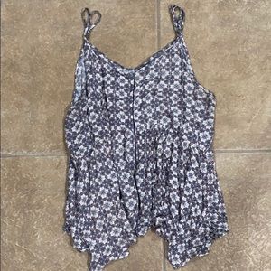 Patterned Flowy Tank